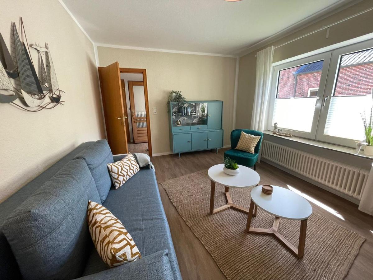 Lüttje Najade Ruhige, zentrale Lage am Rande des Kurparks. Wenige Gehminuten zum Strand und in die Innenstadt. Neu renovierte und liebevoll eingerichtete Wohnung. Borkum Exterior foto